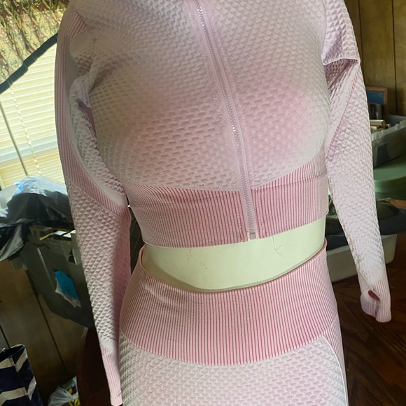 Pink Textured Two-Piece Set - Picture 2 of 4